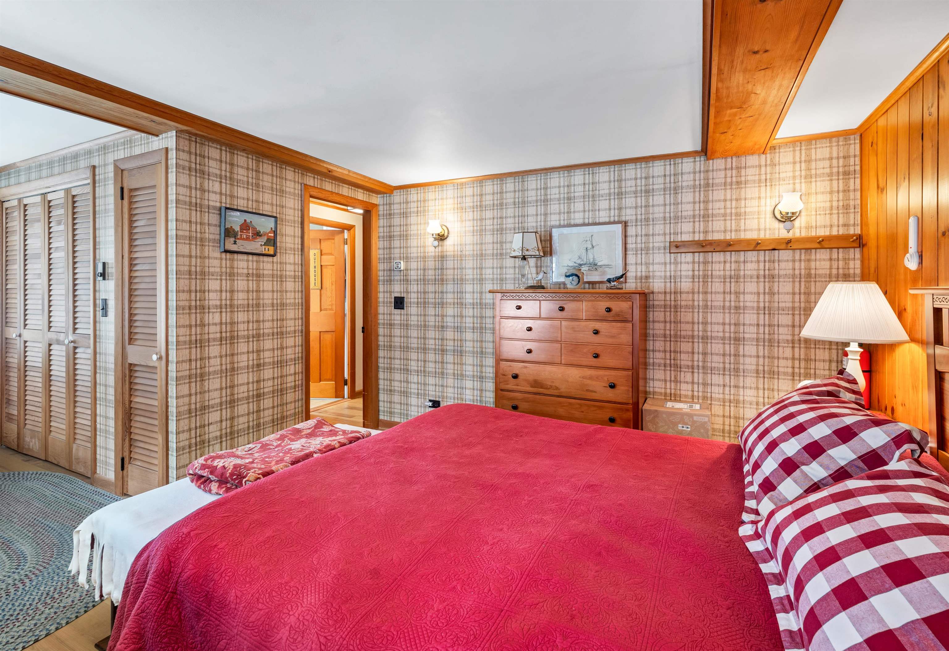 66 Pleasant Valley Road Wolfeboro, NH 03894 - Photo 20 of 37