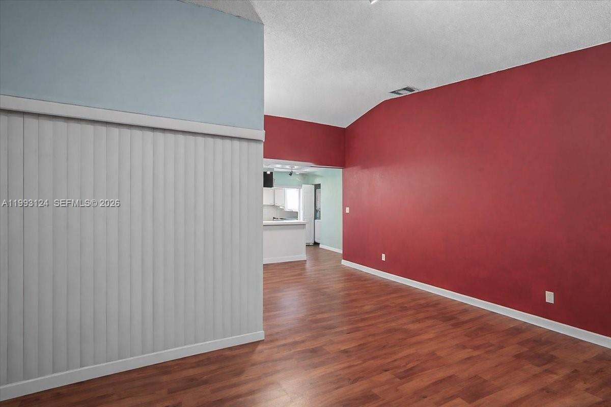 19301 Southwest 123rd Avenue Miami, FL 33177 - Photo 14 of 44
