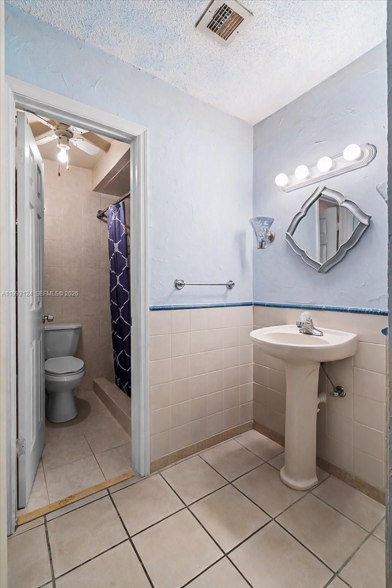 19301 Southwest 123rd Avenue Miami, FL 33177 - Photo 23 of 44