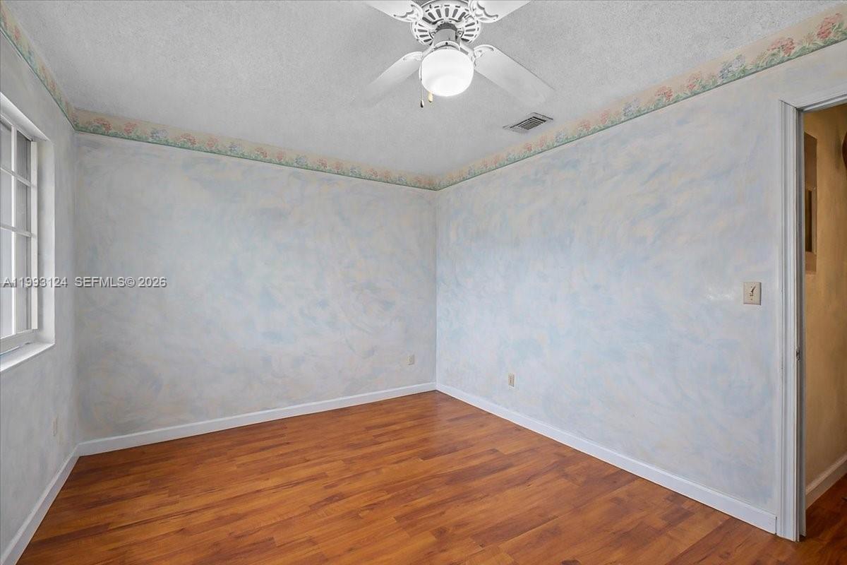 19301 Southwest 123rd Avenue Miami, FL 33177 - Photo 32 of 44