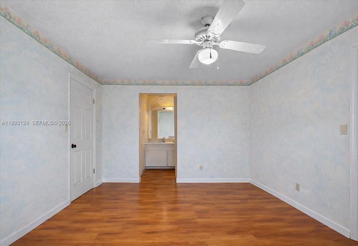 19301 Southwest 123rd Avenue Miami, FL 33177 - Photo 33 of 44