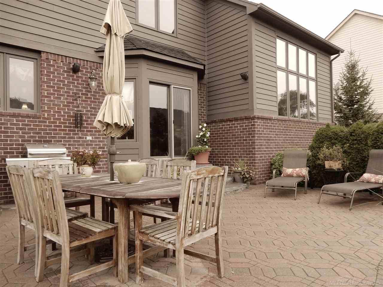 2007 Peterwood Rochester Hills, MI 48307 - Photo 37 of 40