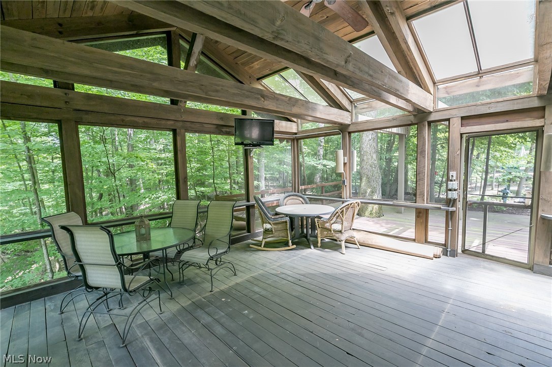 16820 Woodleaf Road Strongsville, OH 44136 - Photo 33 of 35 Gallery Image 33