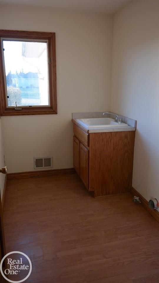 12649 Dunn Road Memphis, MI 48041 - Photo 8 of 35 31307260-7.JPG