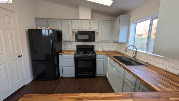 $305,000 | 343 Deer Field Circle, Copperopolis, CA 95228