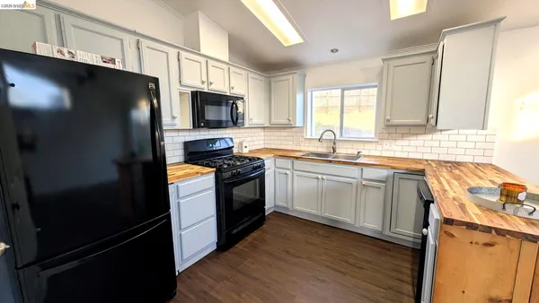 $305,000 | 343 Deer Field Circle, Copperopolis, CA 95228