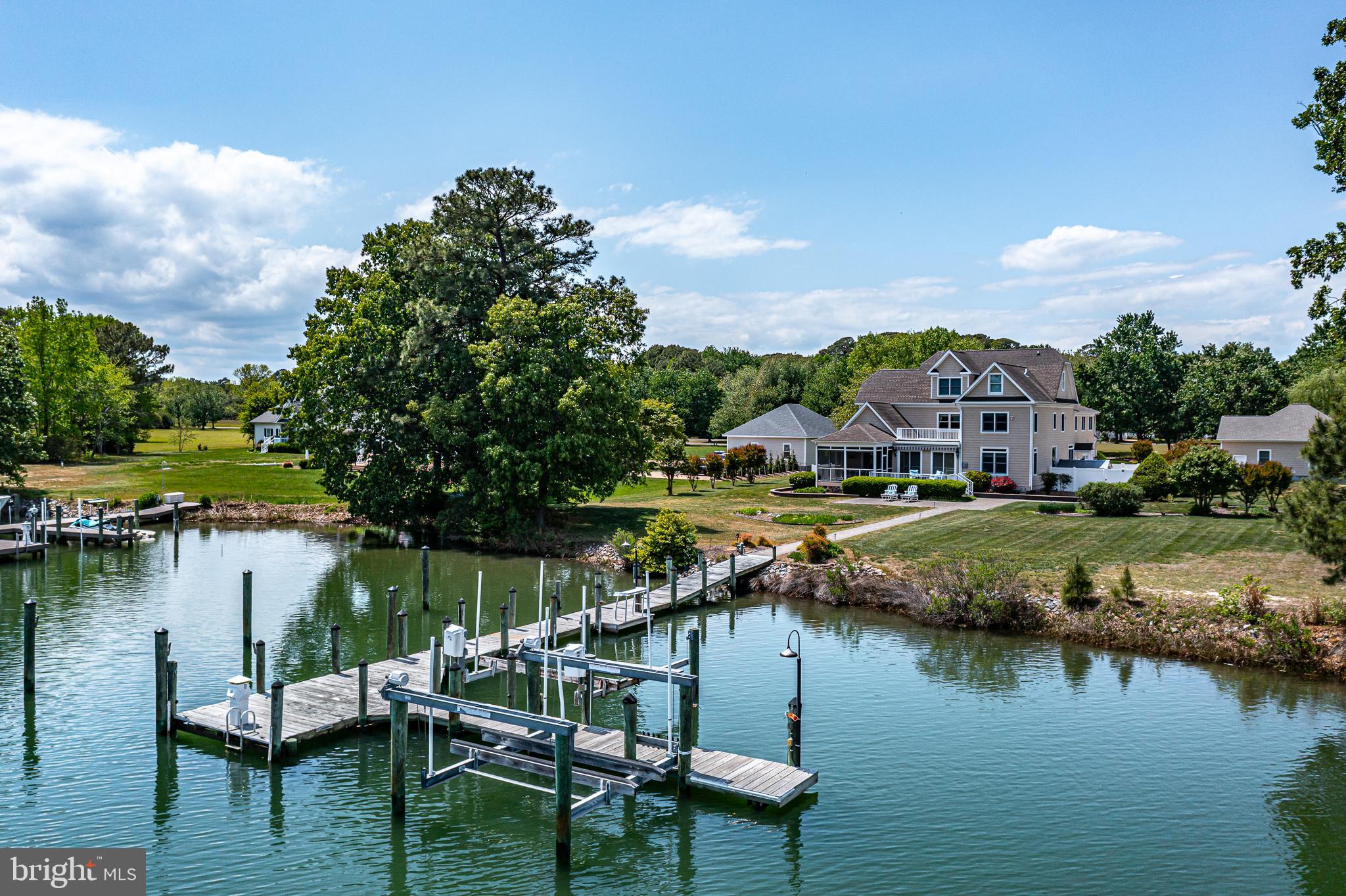 310 Old Point Road White Stone, VA 22578 - Photo 5 of 58 Gallery Image 5