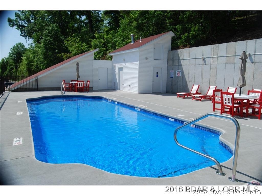 40 Lighthouse Road, Unit 3201 Lake Ozark, MO 65049 - Photo 30 of 38 Great place to spend the day!