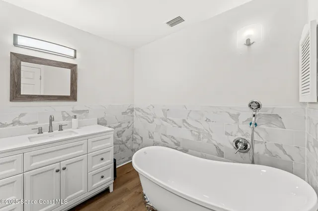 $3,500 | 3037 Highway A1a Melbourne Beach, Unit 3C, Melbourne Beach, FL 32951