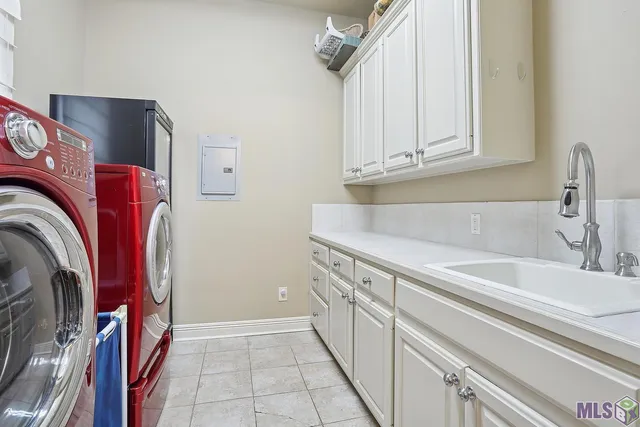 $750,000 | 17230 North Lakeway Avenue, St. George, LA 70810