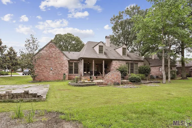 $750,000 | 17230 North Lakeway Avenue, St. George, LA 70810