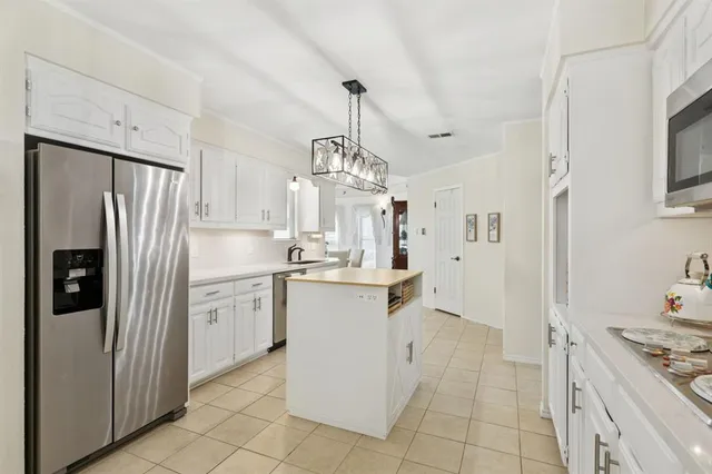 $749,900 | 231 Rancho Vista Drive, Double Oak, TX 75077