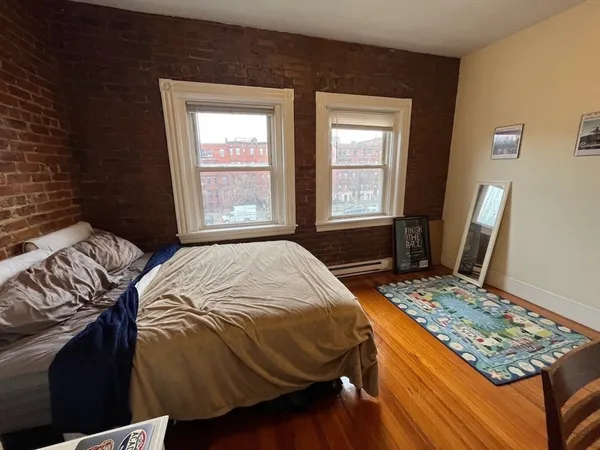 $4,750 | 915 Beacon Street, Unit 3, Boston, MA 02215
