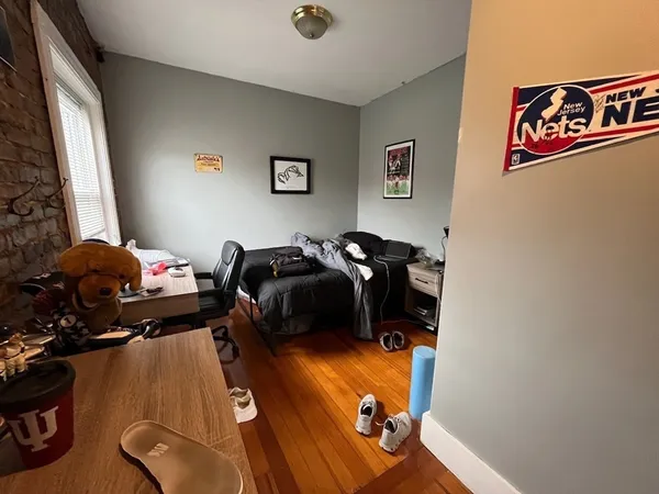 $4,750 | 915 Beacon Street, Unit 3, Boston, MA 02215