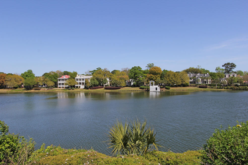 181 Ponsbury Road Mount Pleasant, SC 29464 - Photo 5 of 23 Fabulous lake view