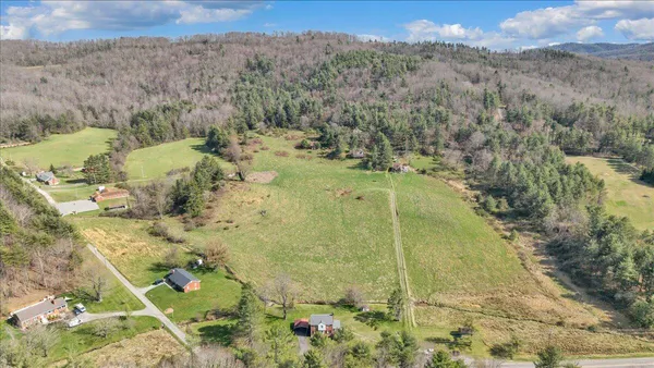 $264,950 | 10388 Bent Mountain Road, Bent Mountain, VA 24059
