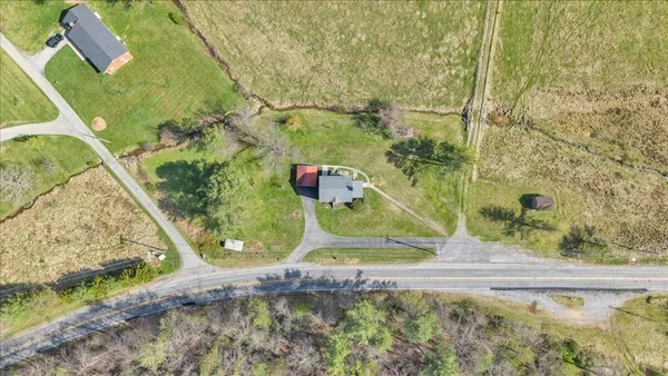 $264,950 | 10388 Bent Mountain Road, Bent Mountain, VA 24059