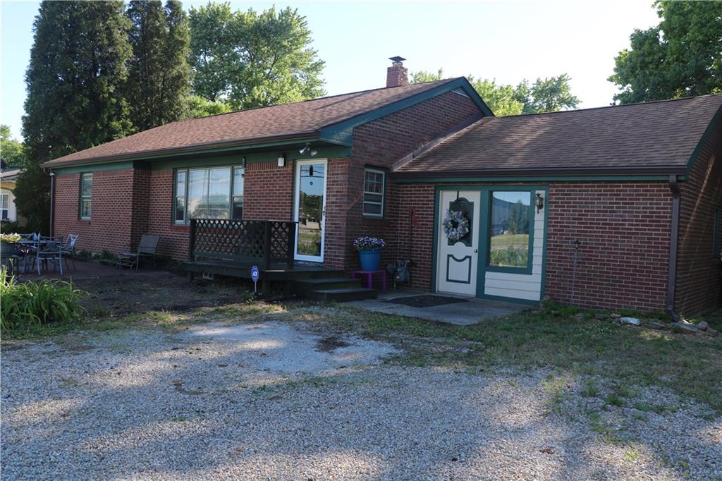 310 South Post Road Indianapolis, IN 46219 - Photo 2 of 44 Gallery Image 2