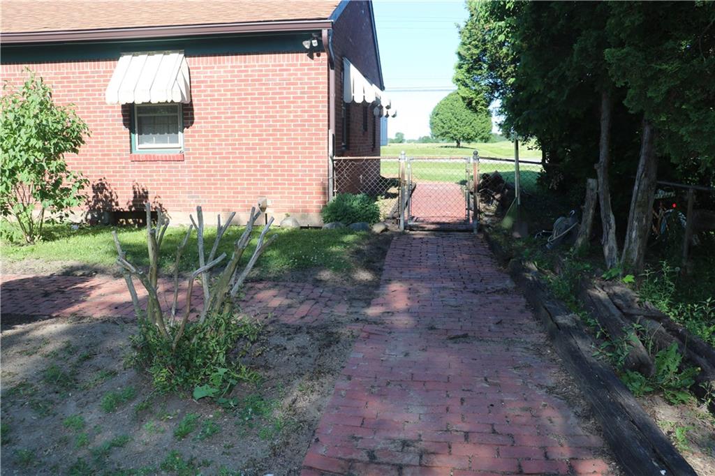310 South Post Road Indianapolis, IN 46219 - Photo 11 of 44 Gallery Image 11