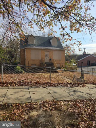 $369,000 | 405 60th Street Northeast, Washington, DC 20019