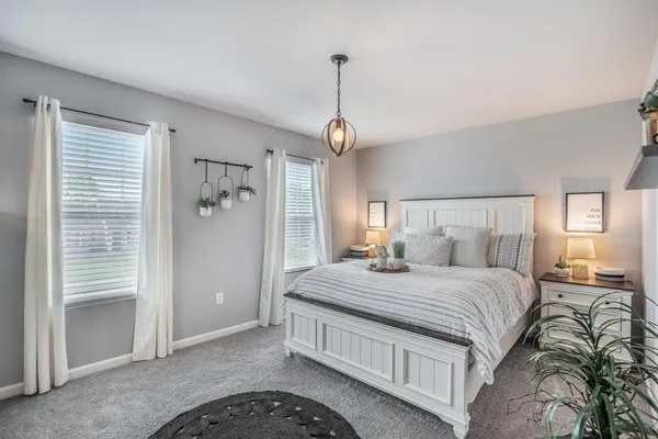 $344,900 | 1005 Foxglove Avenue, Vicksburg, MI 49097