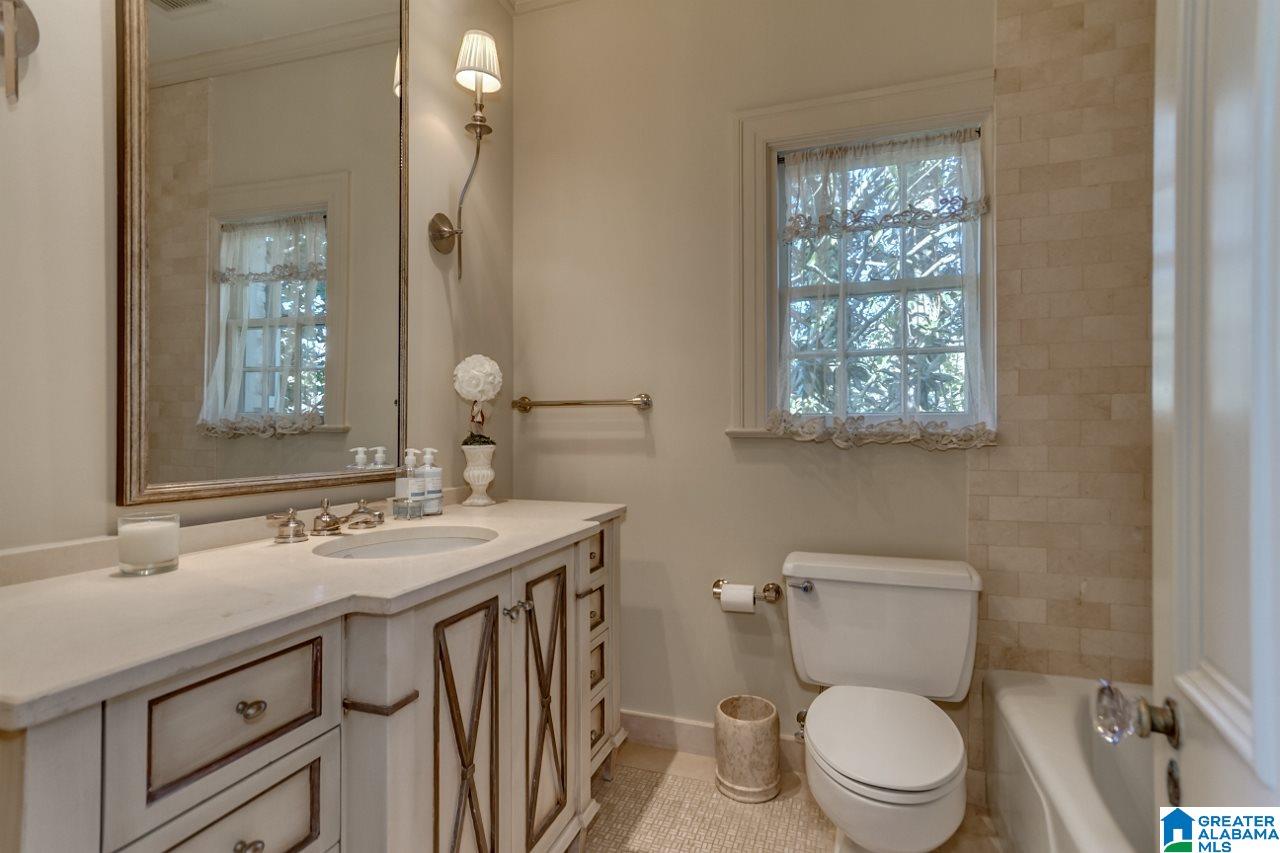 4333 Altamont Road Birmingham, AL 35213 - Photo 25 of 47