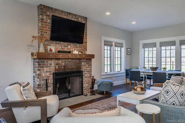 $1,250,000 | 6 Byrds Hill Road, Pawling, NY 12564