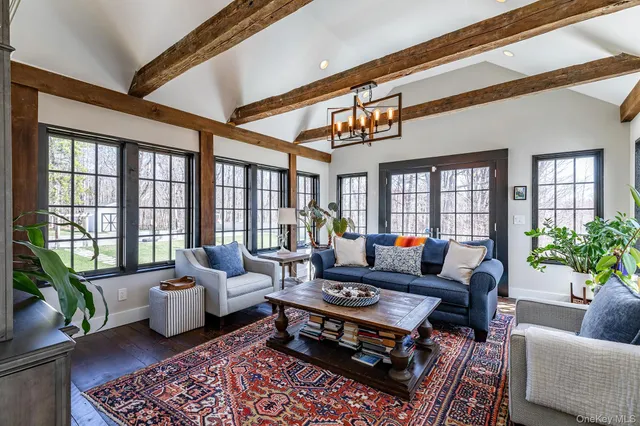 $1,250,000 | 6 Byrds Hill Road, Pawling, NY 12564