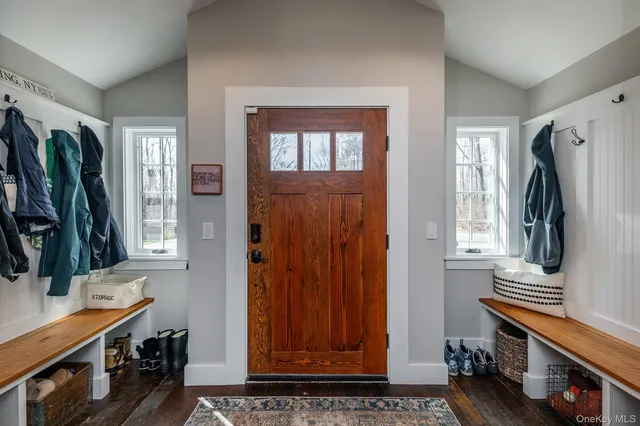 $1,250,000 | 6 Byrds Hill Road, Pawling, NY 12564