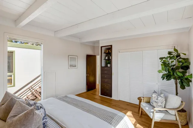 $1,330,000 | 229 7th Street, Pacific Grove, CA 93950