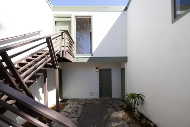 $1,330,000 | 229 7th Street, Pacific Grove, CA 93950