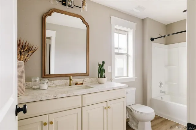 $785,000 | 5851 Boston Court, Denver, CO 80238