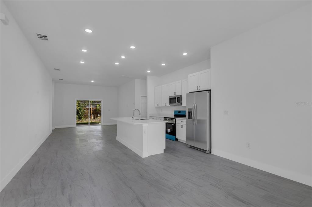 1221 Southwest 5th Street Ocala, FL 34471 - Photo 3 of 7