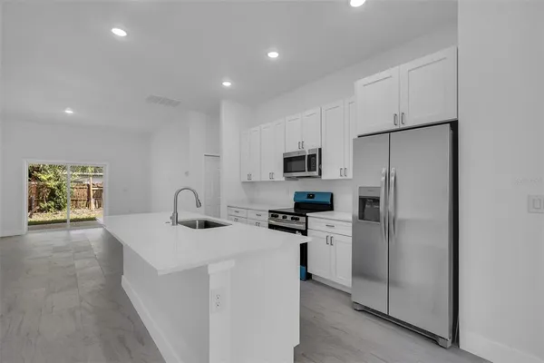 $2,500 | 1221 Southwest 5th Street, Ocala, FL 34471