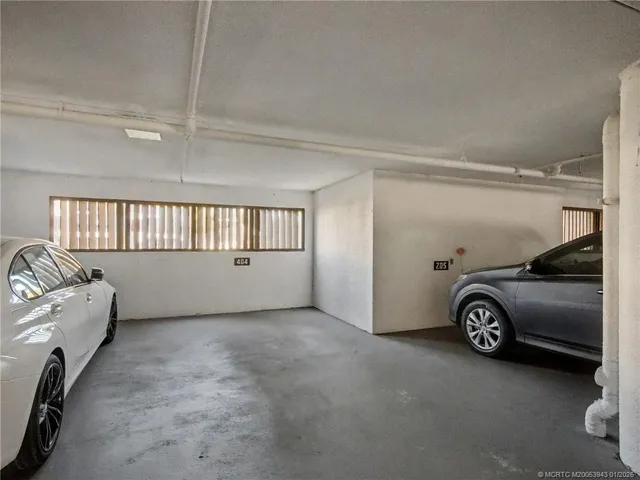 $2,000 | 166 Southeast St Lucie Boulevard, Unit 404D, Stuart, FL 34996