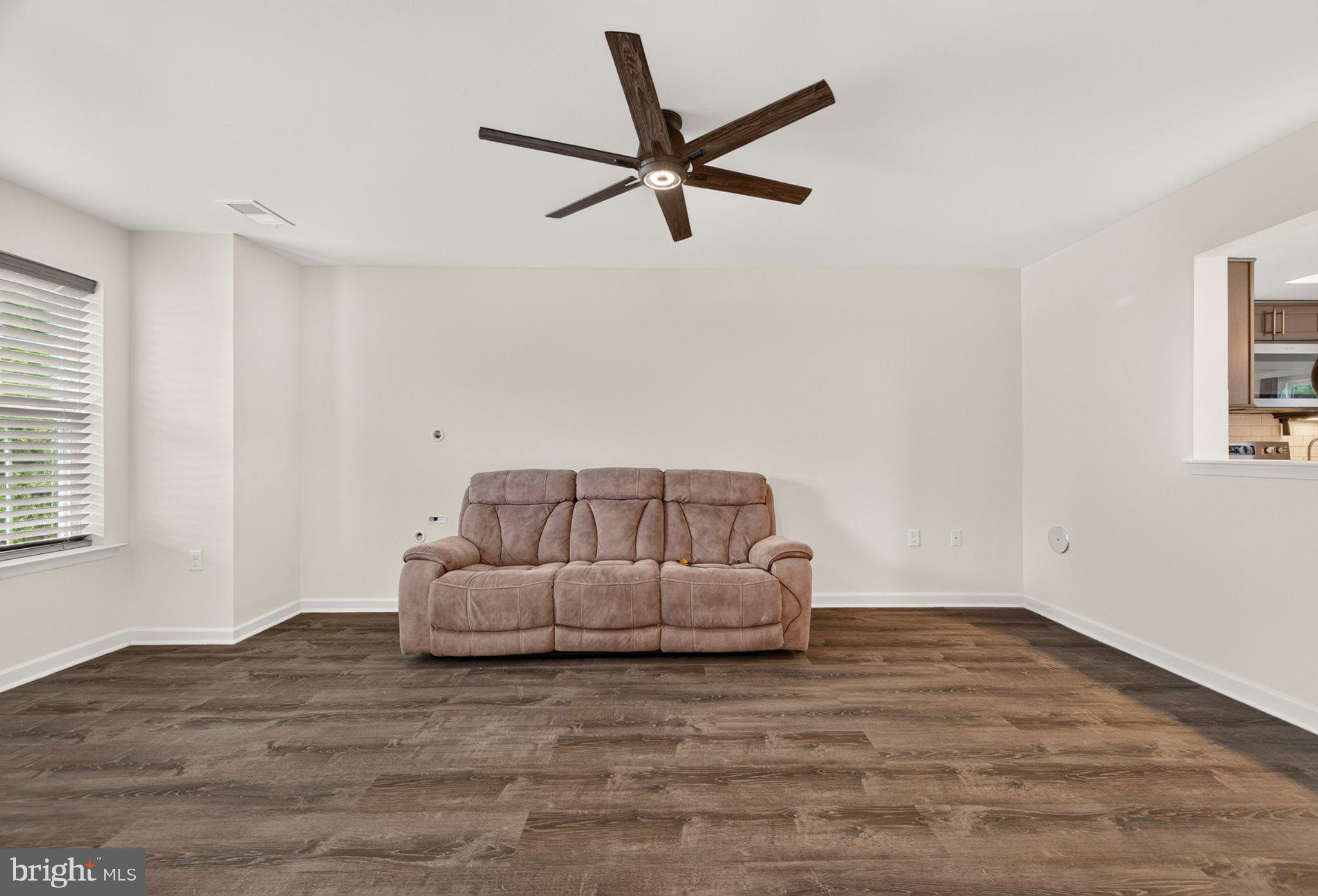 564 Thumper Drive Ranson, WV 25438 - Photo 6 of 46 Gallery Image 6