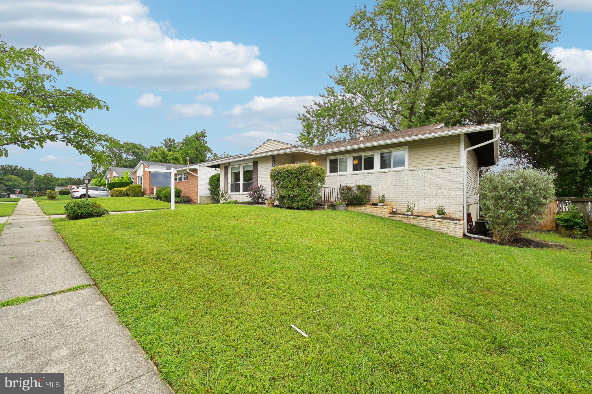 3947 Setonhurst Road Baltimore, MD 21208 - Photo 2 of 27