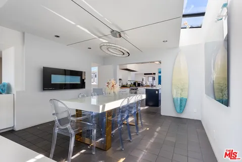 $14,500 | 3410 Hermosa Avenue, Hermosa Beach, CA 90254