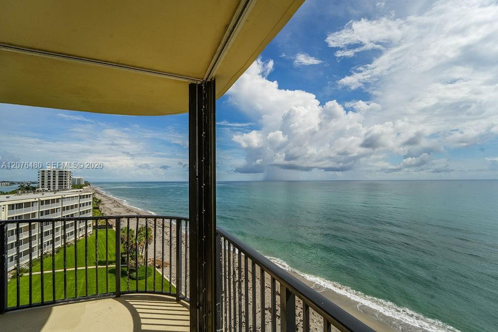 200 South Beach Road, Unit 701 Tequesta, FL 33469 - Photo 46 of 63 Gallery Image 46
