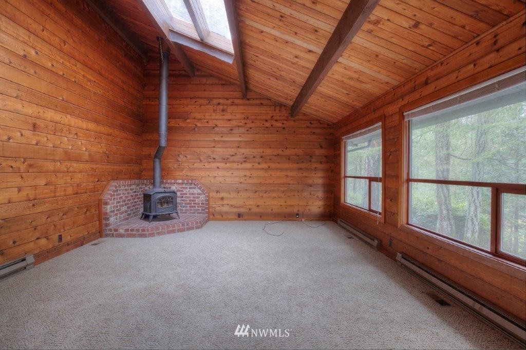130 East Rhododendron Lane Union, WA 98592 - Photo 5 of 24 Gallery Image 5