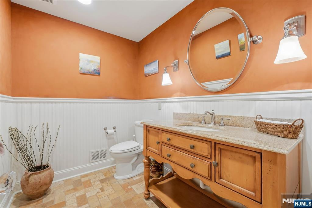 580 Ridge Road River Vale, NJ 07675 - Photo 20 of 46 Gallery Image 20