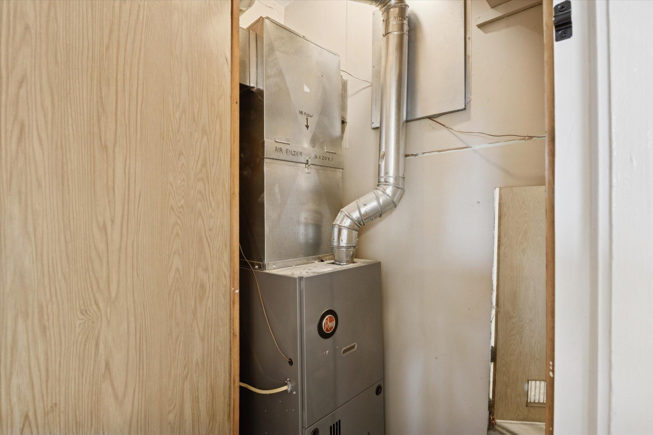 332 Mill Street Trufant, MI 49347 - Photo 39 of 58 28-332-Mill-St-Trufant-MI-49347-WindowSt