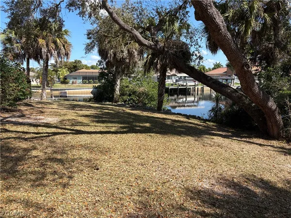 $575,000 | 13520 Island Road, Fort Myers, FL 33905
