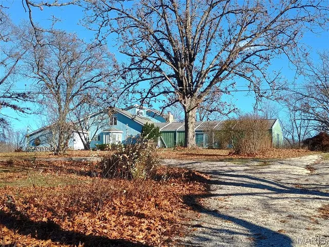 $575,000 | 621 County Road 3230, Salem, MO 65560