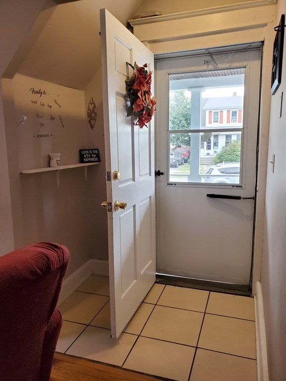 70-72 Windemere Street Springfield, MA 01104 - Photo 3 of 42 a view of hallway with window