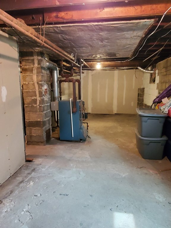 70-72 Windemere Street Springfield, MA 01104 - Photo 40 of 42 a view of a storage room