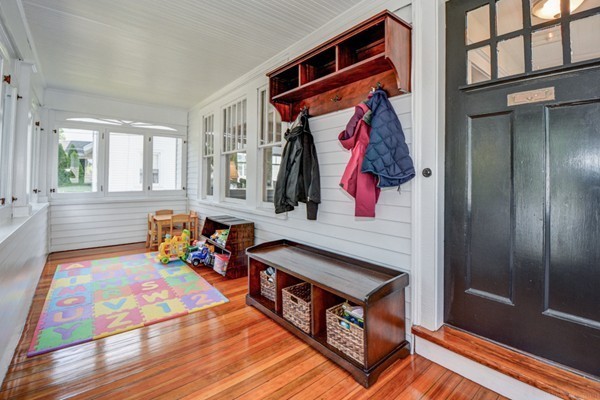 18 Brae Burn Road Milton, MA 02186 - Photo 3 of 28 Gallery Image 3