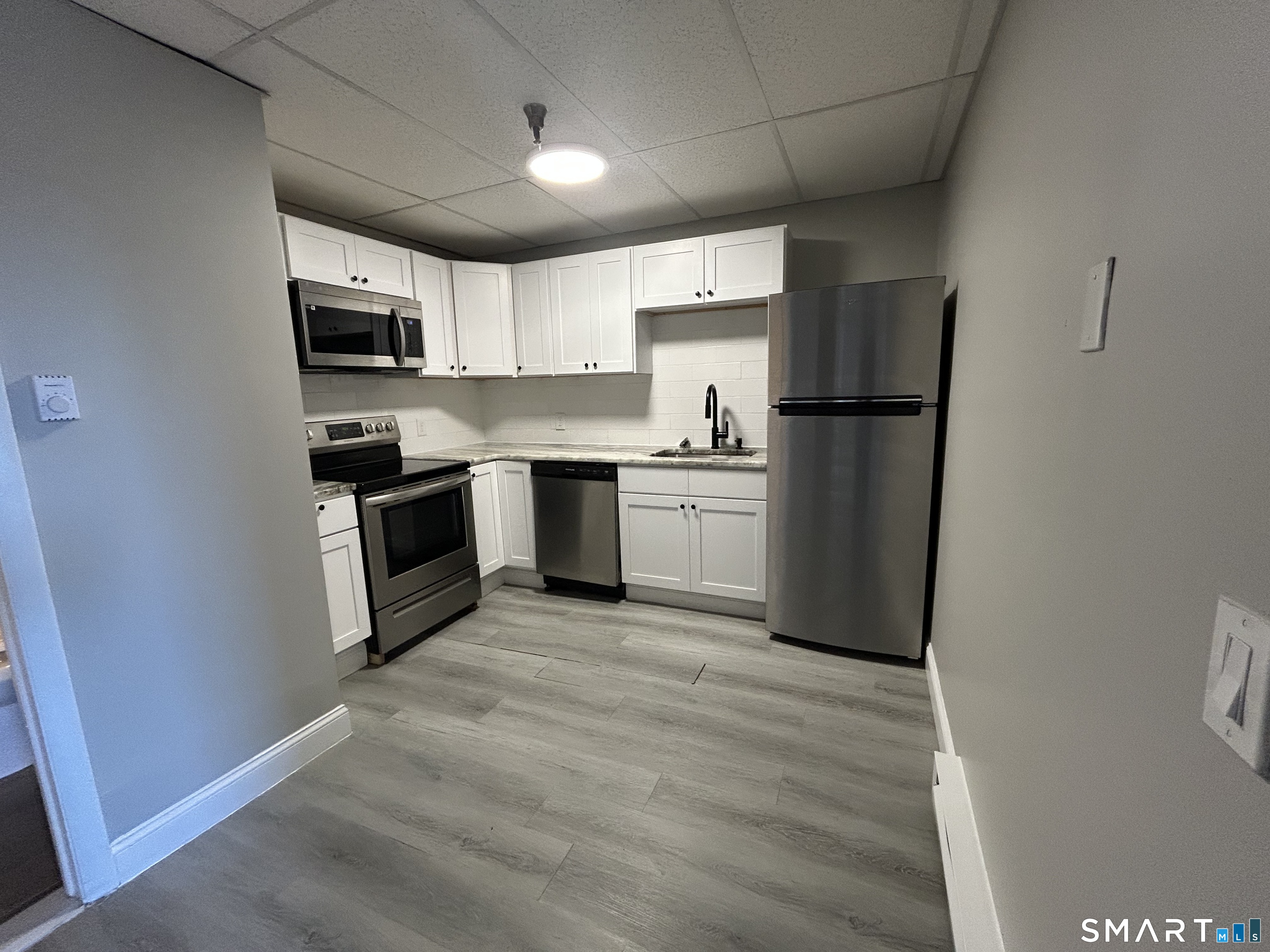 472 Main Street, Unit 3A Middletown, CT 06457 - Photo 5 of 7
