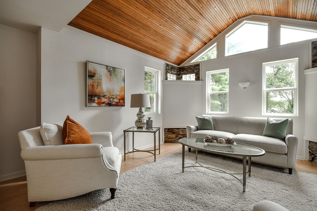 749 Edmands Road Framingham, MA 01701 - Photo 5 of 30