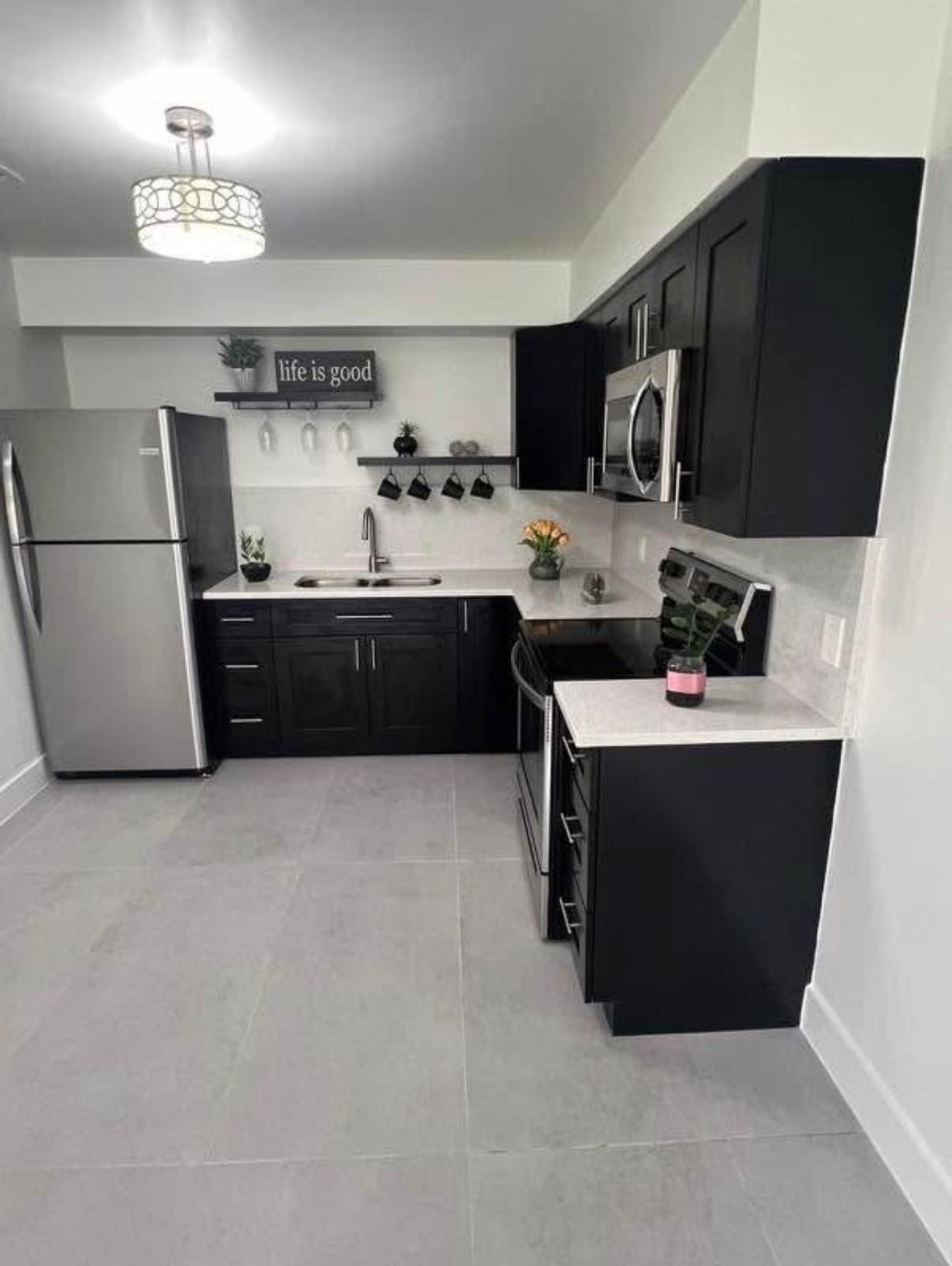 4791 Elmhurst Road, Unit B West Palm Beach, FL 33417 - Photo 2 of 8 WhatsApp Image 2026-01-29 at 21.56.26 (1